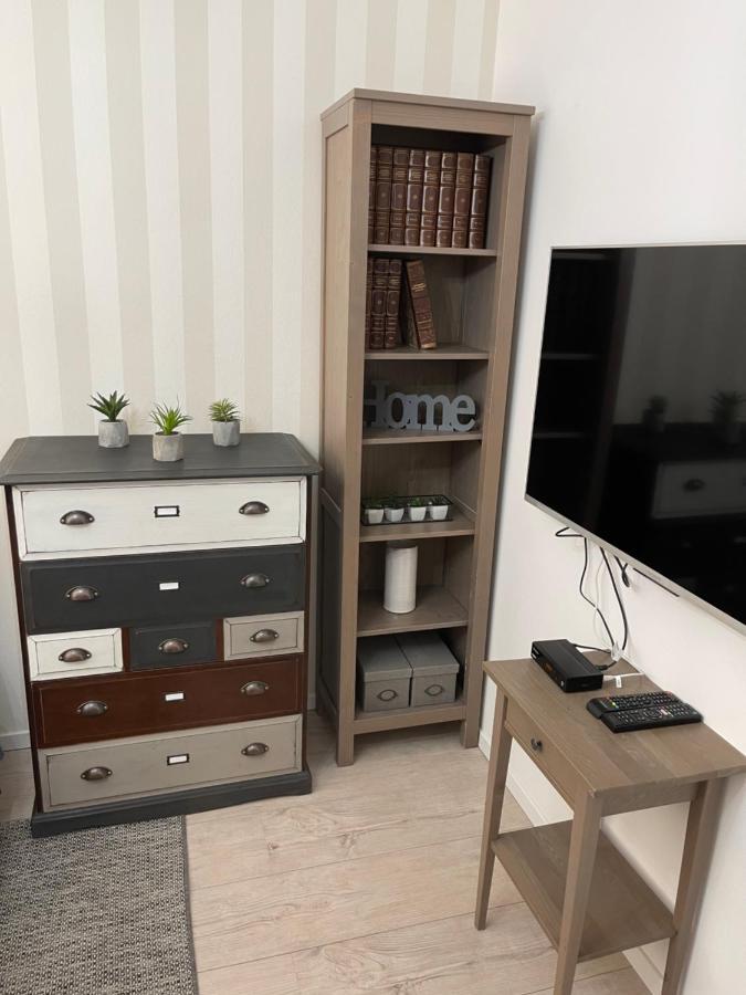 Cosy Apartmant In Hodoninアパートメント エクステリア 写真